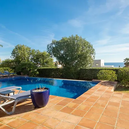 Marmol 162 Villa